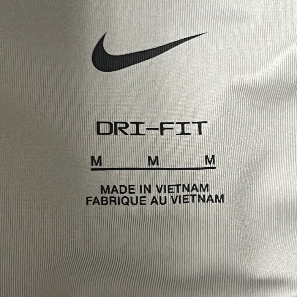 NWT Nike Women's Shorts Medium One Dri-FIT Mid-Rise 3" Brief-Lined DX6010-012 - Picture 8 of 15